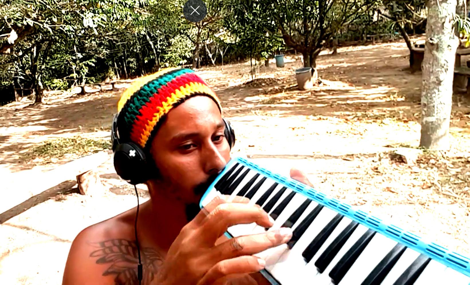 Elton Preto